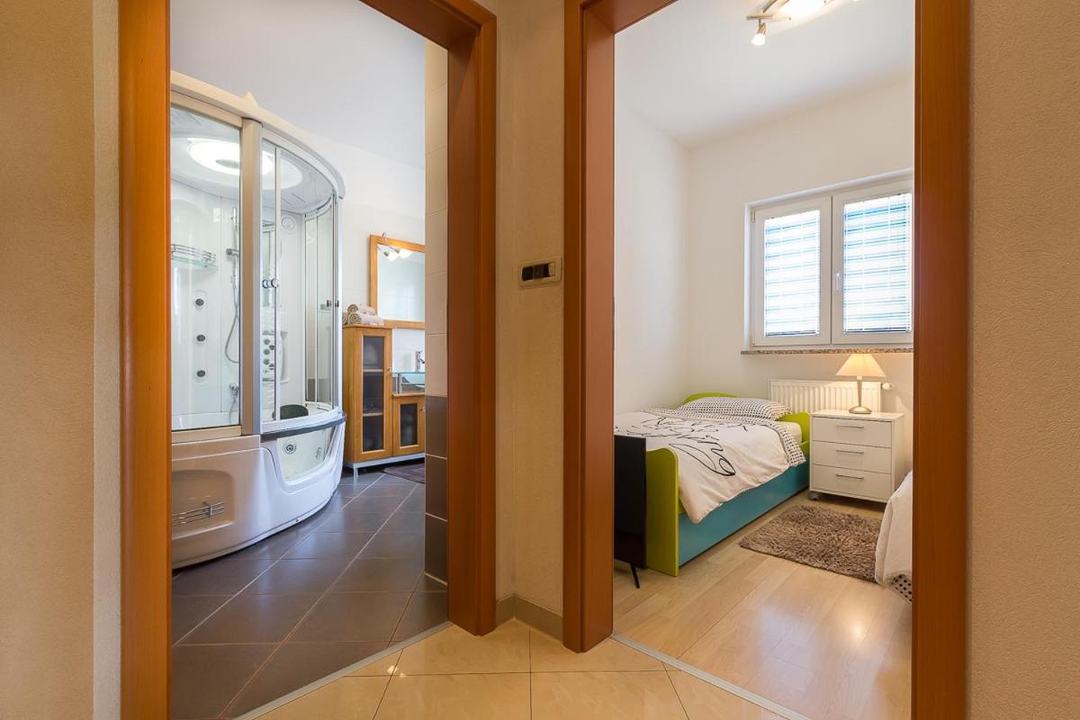 Apartment Igor 3 **** ميدولين المظهر الخارجي الصورة